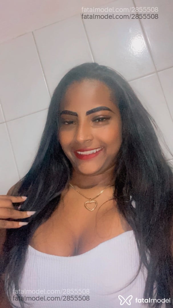 Acompanhante mulher com cabelo castanho de olhos pretos em Virtual - Gaby