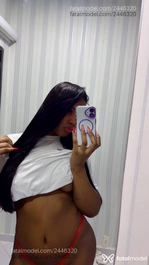 Acompanhante mulher morena (o) de olhos pretos em São Carlos - Yris