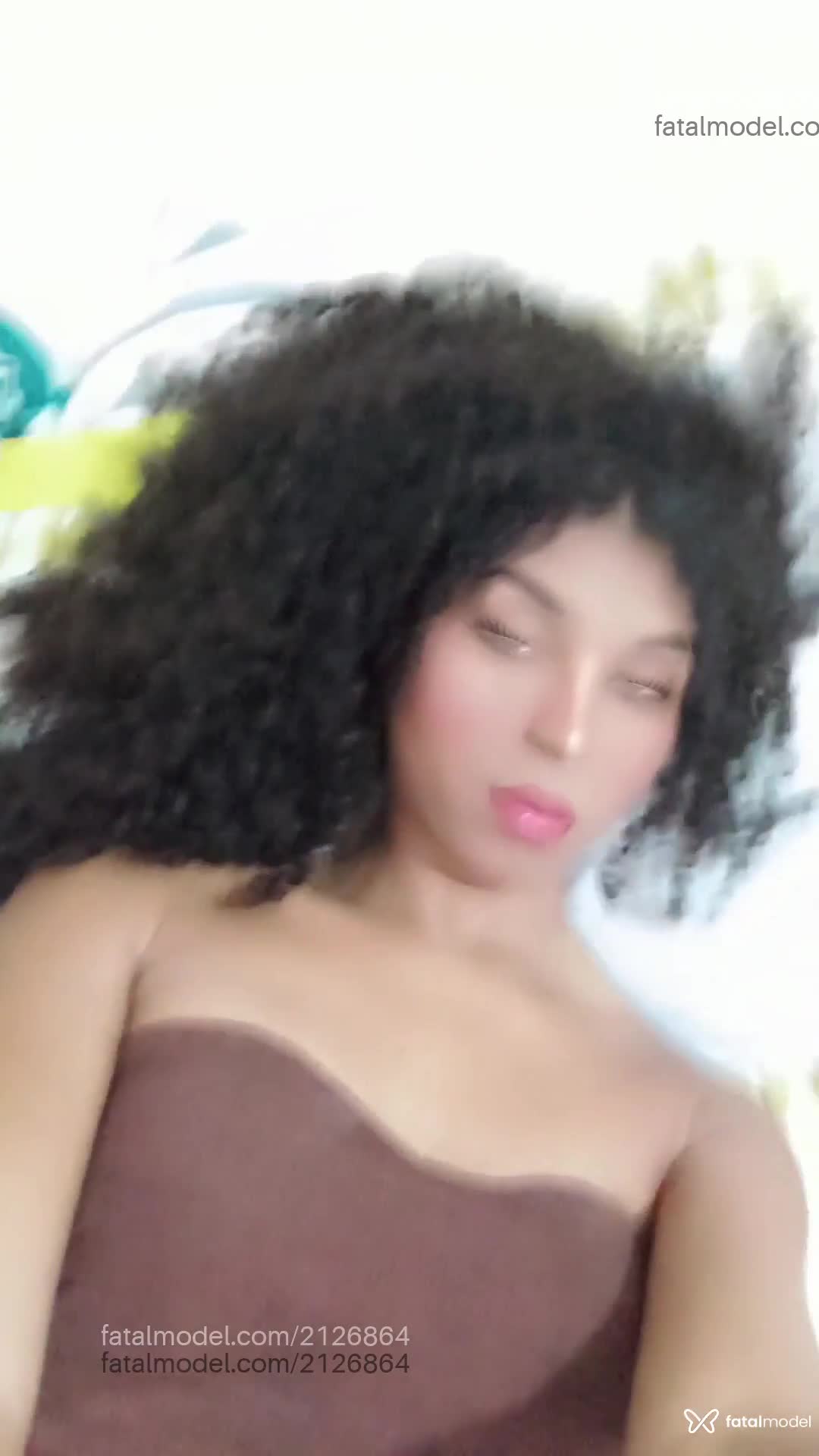 Acompanhante mulher trans com cabelo castanho de olhos castanhos em Aracruz - Emanuela