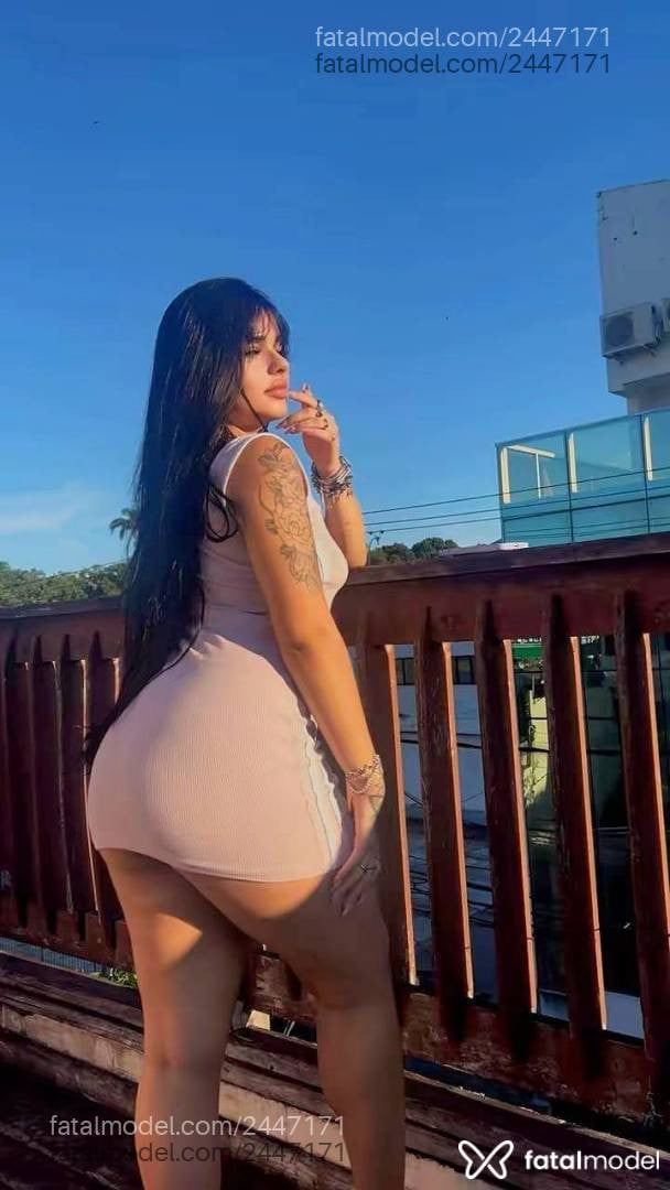Acompanhante mulher morena (o) de olhos castanhos em Macaé - Yasmin