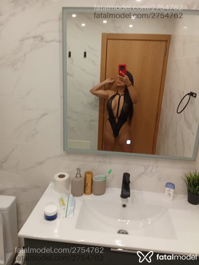 Acompanhante mulher morena (o) de olhos castanhos em João Pessoa - Priscila
