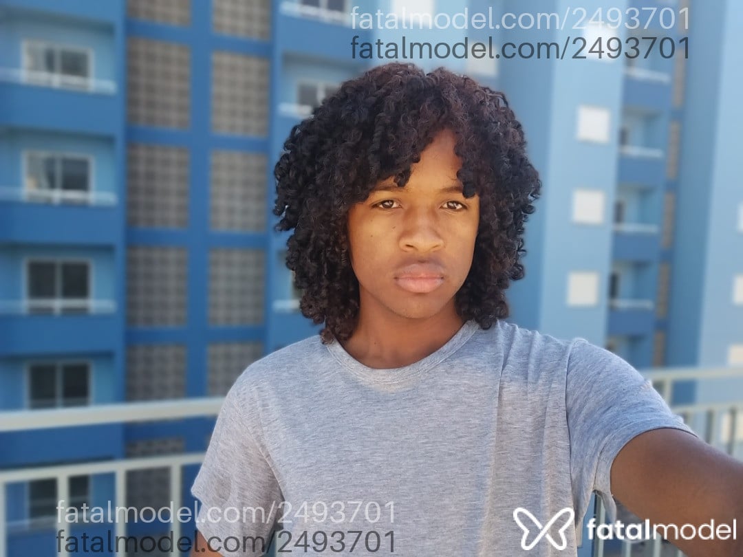 Acompanhante homem morena (o) de olhos castanhos em São Paulo Acompanhante homem morena (o) de olhos castanhos em São Paulo - Jefferson