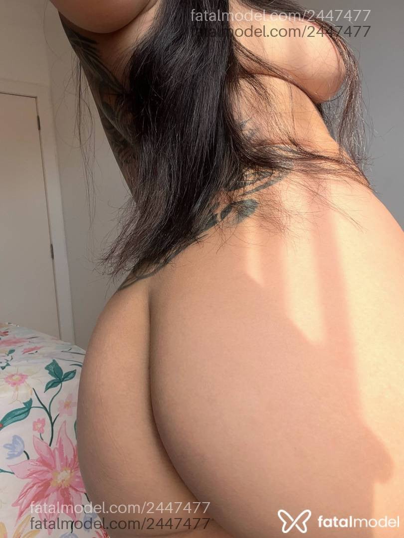 Acompanhante mulher morena (o) de olhos castanhos - Yasmin