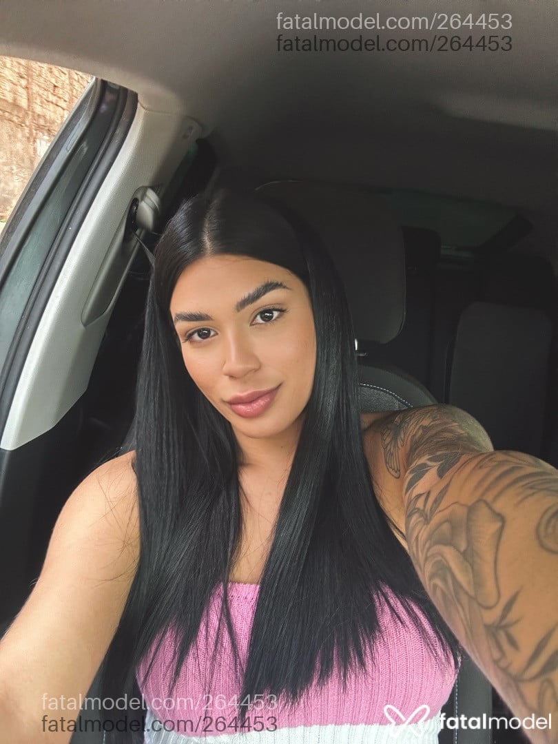 Acompanhante mulher trans morena (o) de olhos castanhos em Cuiabá - Eloise Ghanima