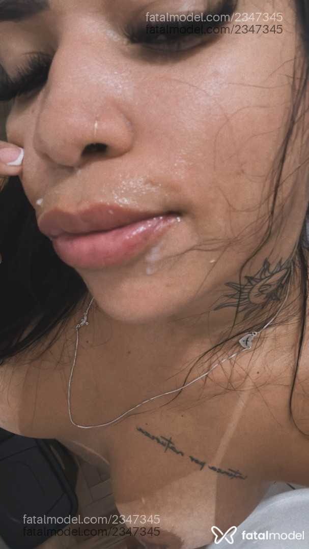 Acompanhante mulher morena (o) de olhos pretos - Karol Maia Acompanhante mulher morena (o) de olhos pretos - Karol Maia