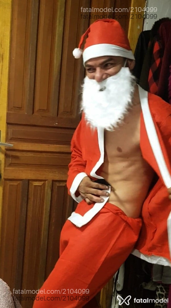 Acompanhante homem com cabelo castanho de olhos castanhos em Florianópolis - Henrique