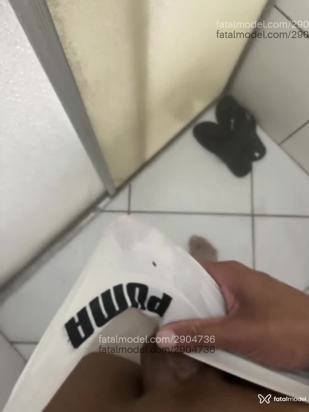 Acompanhante homem com cabelo castanho de olhos castanhos em Virtual Acompanhante homem com cabelo castanho de olhos castanhos em Virtual - Bielzim