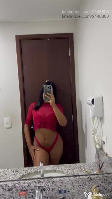 Acompanhante mulher morena (o) de olhos castanhos em Balneário Camboriú Acompanhante mulher morena (o) de olhos castanhos em Balneário Camboriú - Mia Gonçalves