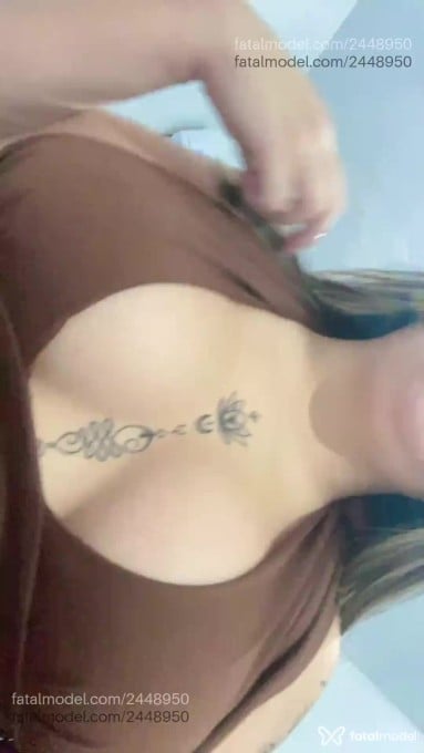 Acompanhante mulher com cabelo castanho de olhos castanhos em Itajaí Acompanhante mulher com cabelo castanho de olhos castanhos em Itajaí - Juliahot