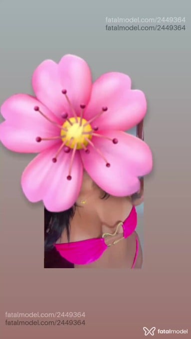 Acompanhante mulher morena (o) de olhos castanhos em Montes Claros - Mica
