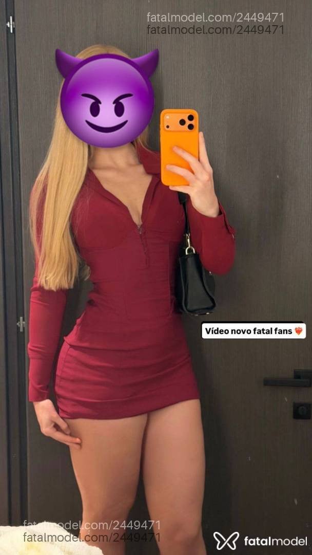 Acompanhante mulher loira (o) de olhos verdes em Virtual - Maria Julia