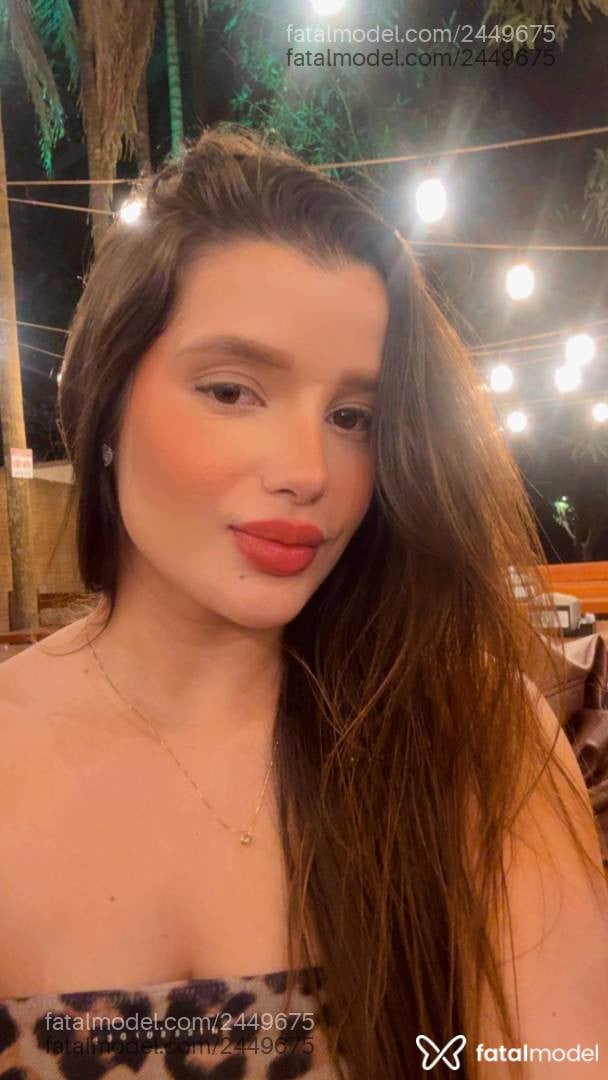 Acompanhante mulher com cabelo castanho de olhos castanhos - Gabi Fontana