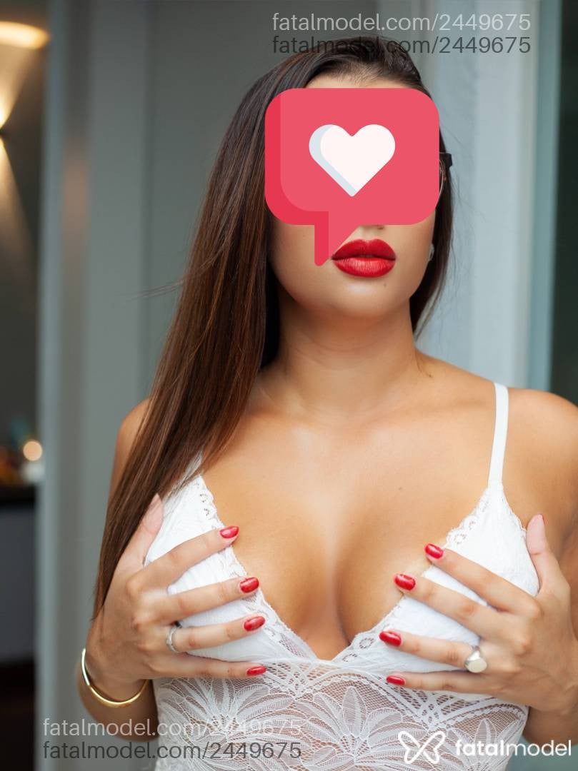 Acompanhante mulher com cabelo castanho de olhos castanhos - Gabi Fontana