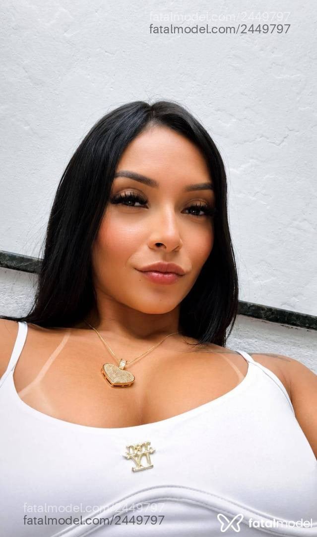 Acompanhante mulher com cabelo castanho de olhos castanhos em Fortaleza - Sarah