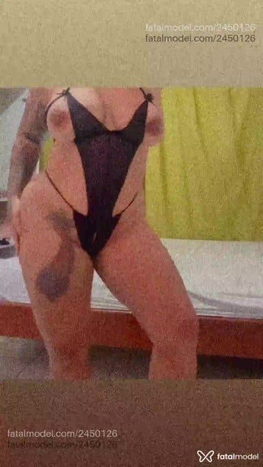 Acompanhante mulher loira (o) de olhos pretos em Ananindeua - Tatazinha
