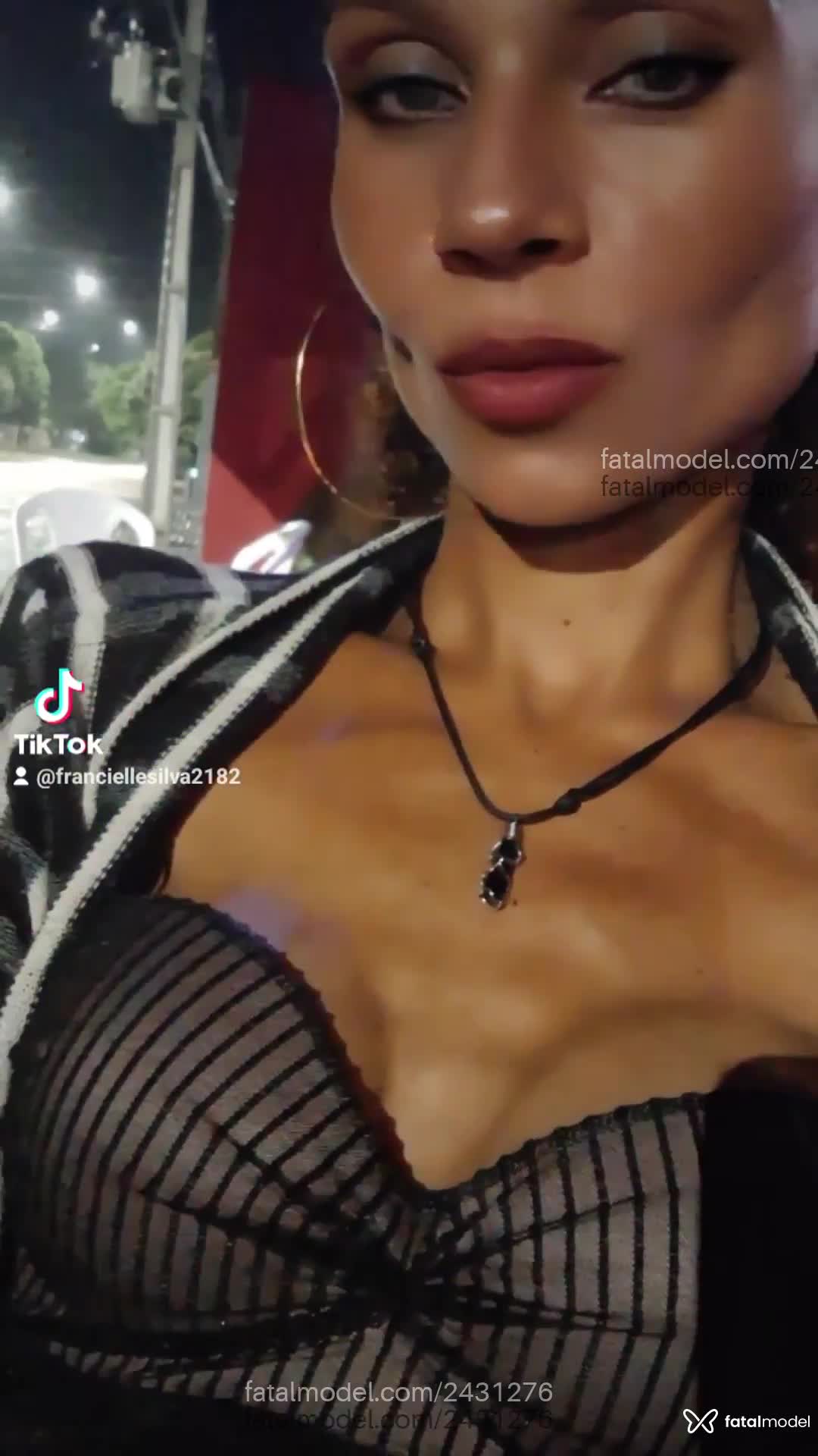 Acompanhante mulher morena (o) de olhos castanhos em Guarantã do Norte - Cielly