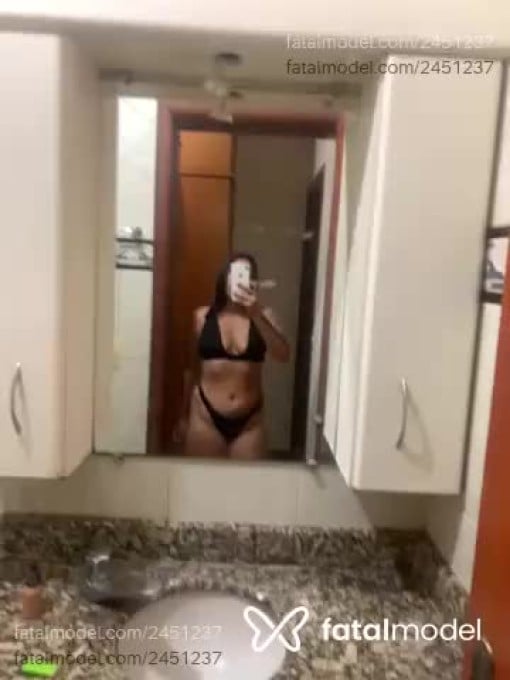 Acompanhante mulher morena (o) de olhos castanhos em Tatuí Acompanhante mulher morena (o) de olhos castanhos em Tatuí - Lunna