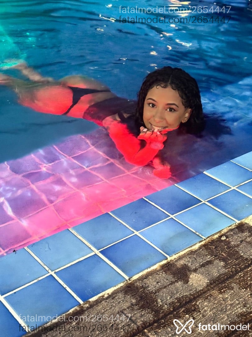 Acompanhante mulher ruiva (o) de olhos castanhos em São Paulo - Iza