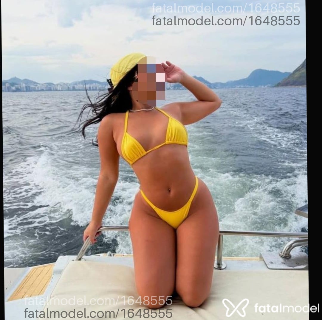 Acompanhante mulher morena (o) de olhos castanhos em Macaé - Karine