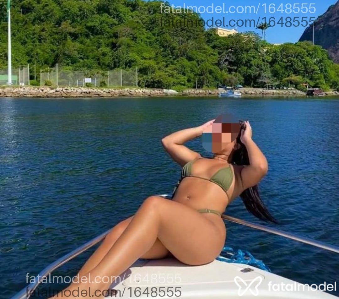 Acompanhante mulher morena (o) de olhos castanhos em Macaé - Karine