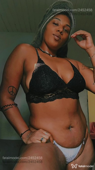 Acompanhante mulher morena (o) de olhos pretos em Rio de Janeiro - Zara Fayolla