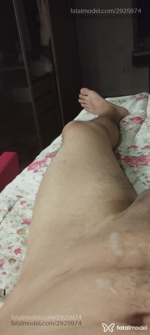Acompanhante homem morena (o) de olhos castanhos em Londrina - Alexandre Eduardo