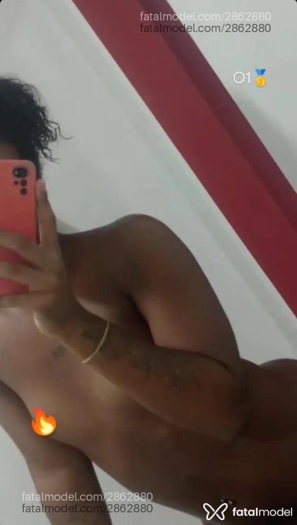 Acompanhante mulher trans morena (o) de olhos castanhos em São Domingos Acompanhante mulher trans morena (o) de olhos castanhos em São Domingos - Luuah