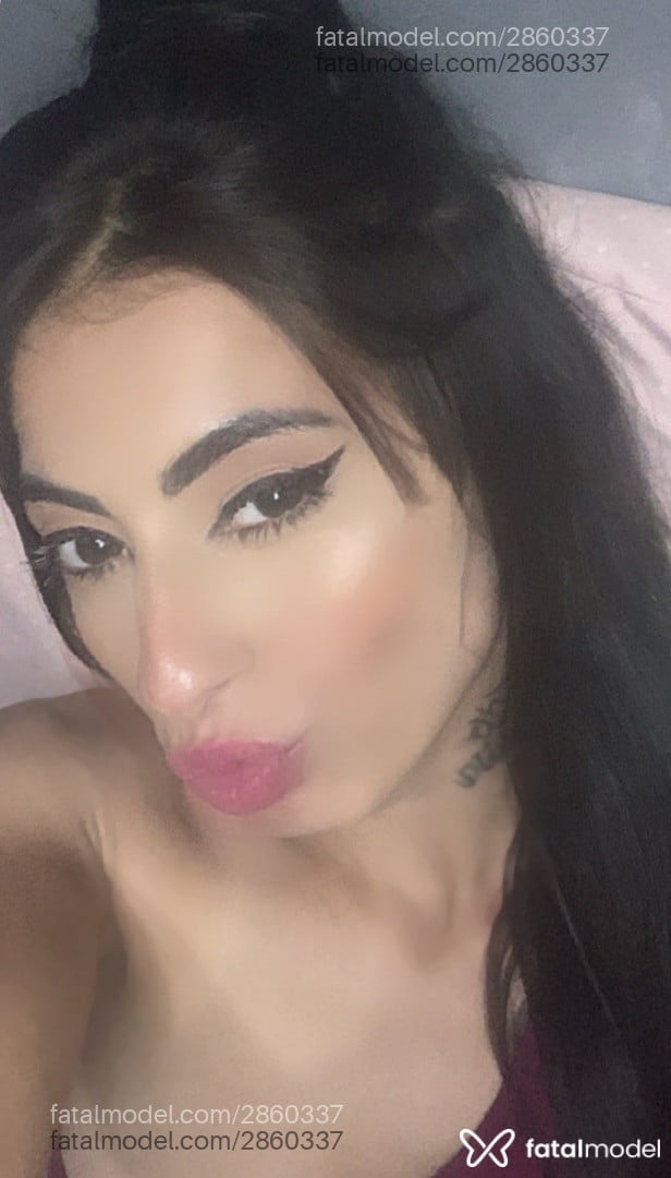 Acompanhante mulher morena (o) de olhos pretos em Porto Alegre - Bruna