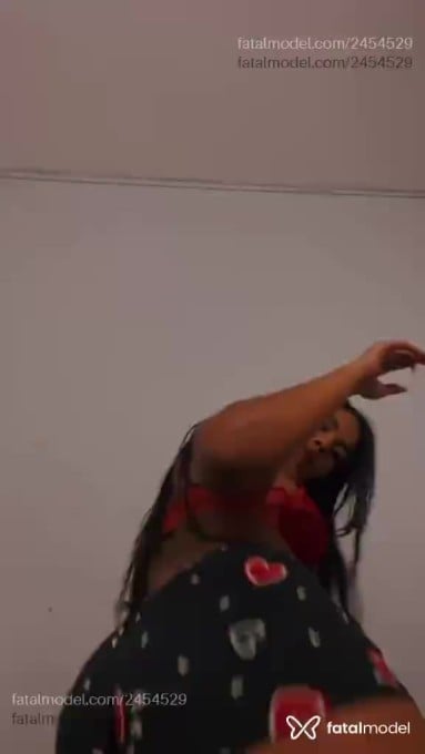Acompanhante mulher morena (o) de olhos pretos em Macaé - Maysa