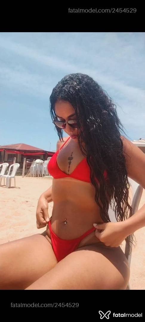 Acompanhante mulher morena (o) de olhos pretos em Macaé - Maysa