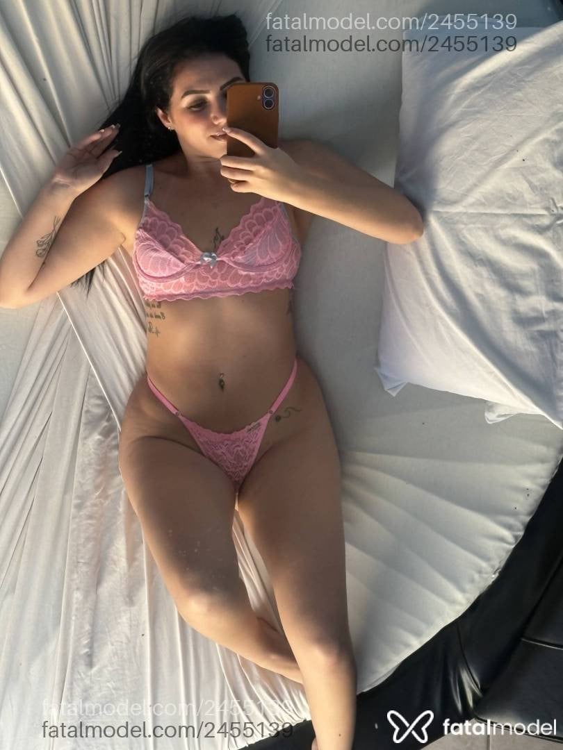 Acompanhante mulher morena (o) de olhos castanhos - Ana Paula