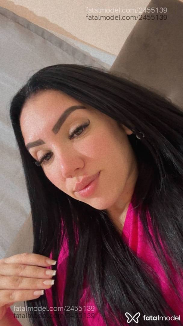 Acompanhante mulher morena (o) de olhos castanhos - Ana Paula