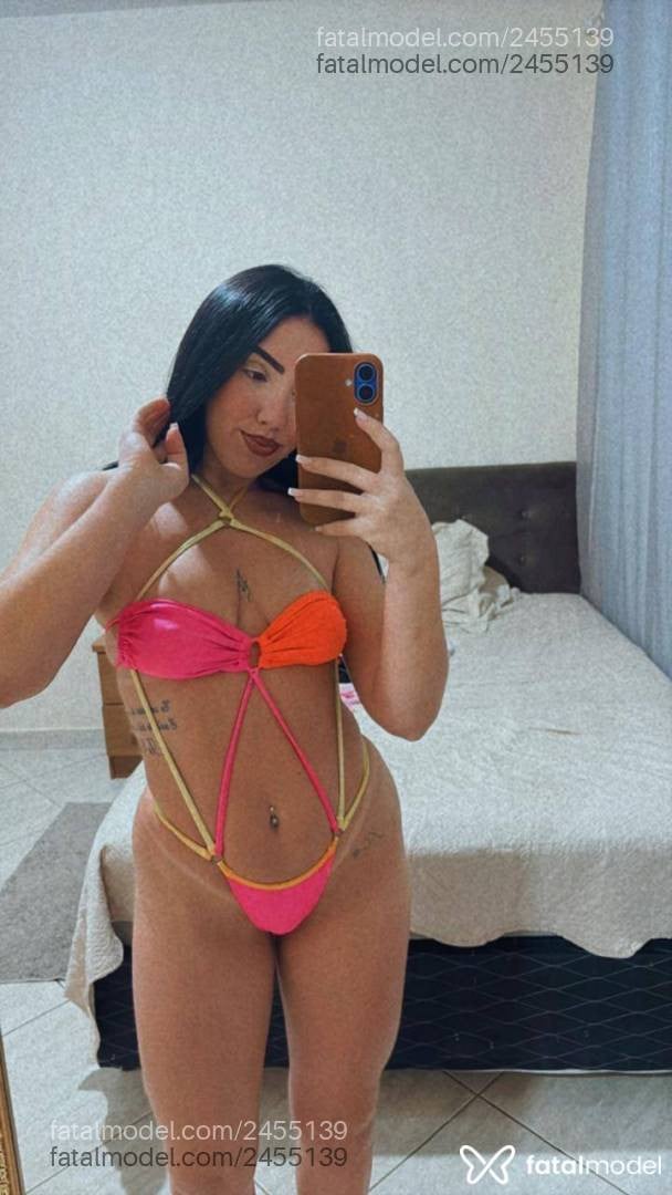 Acompanhante mulher morena (o) de olhos castanhos - Ana Paula