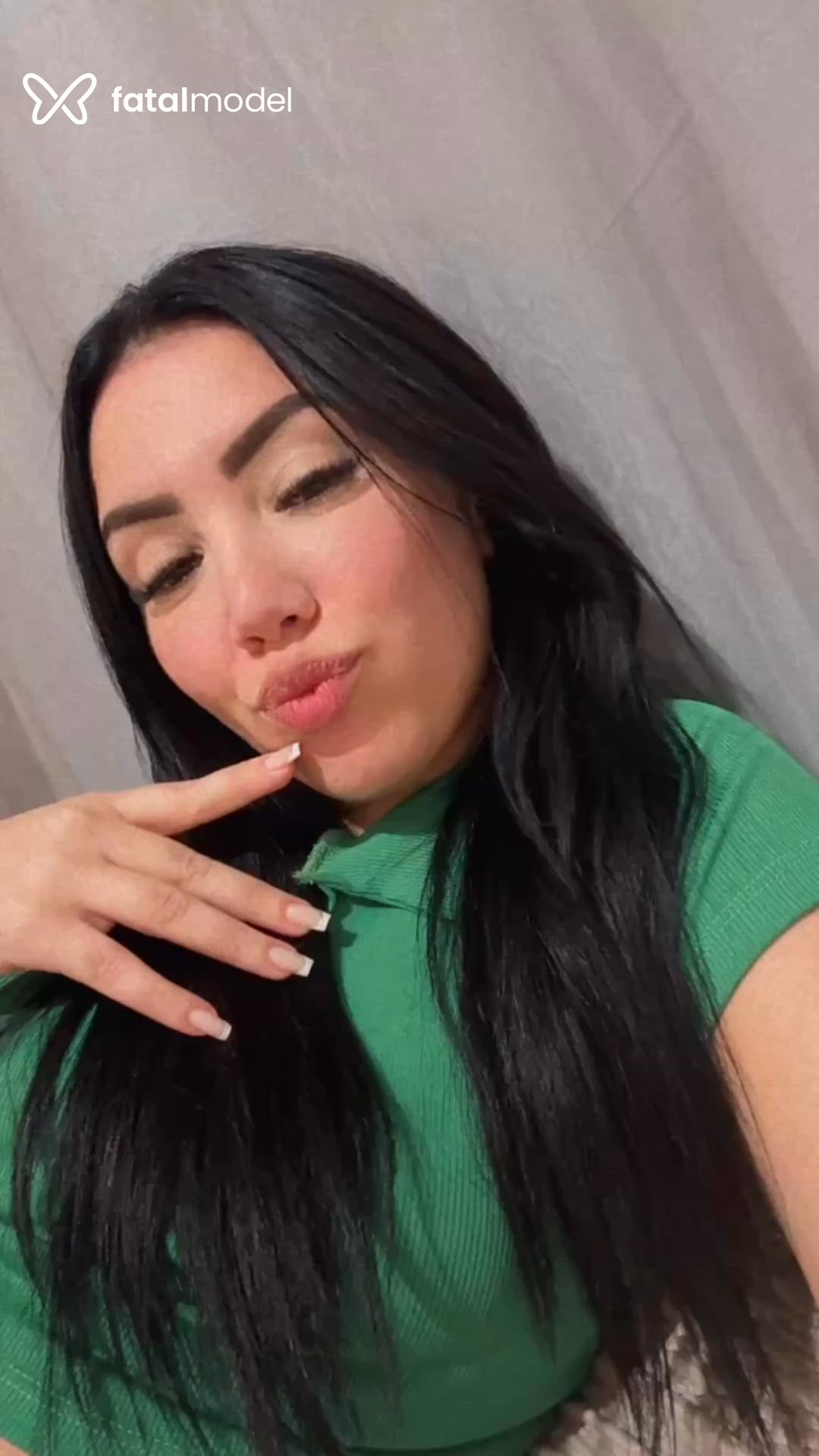 Acompanhante mulher morena (o) de olhos castanhos - Ana Paula