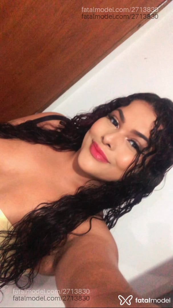 Acompanhante mulher ruiva (o) de olhos pretos em Marília Acompanhante mulher ruiva (o) de olhos pretos em Marília - Sophi