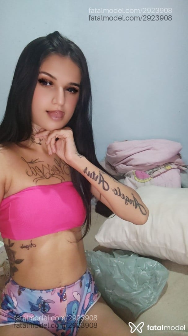 Acompanhante mulher morena (o) de olhos castanhos em Porto Alegre - Karina