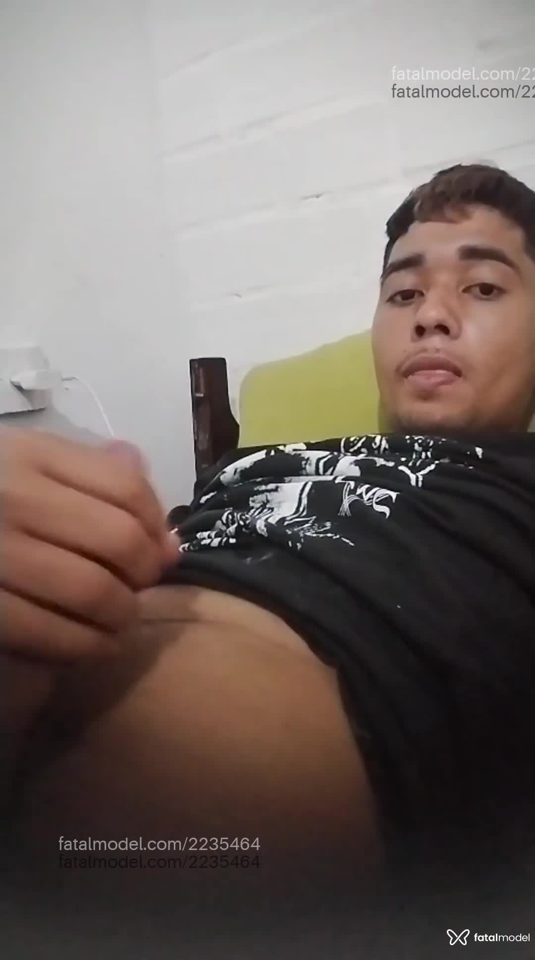 Acompanhante homem morena (o) de olhos pretos em Porto Alegre - Gabriel