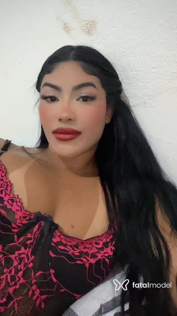 Acompanhante mulher morena (o) de olhos castanhos - Melissa Buarque