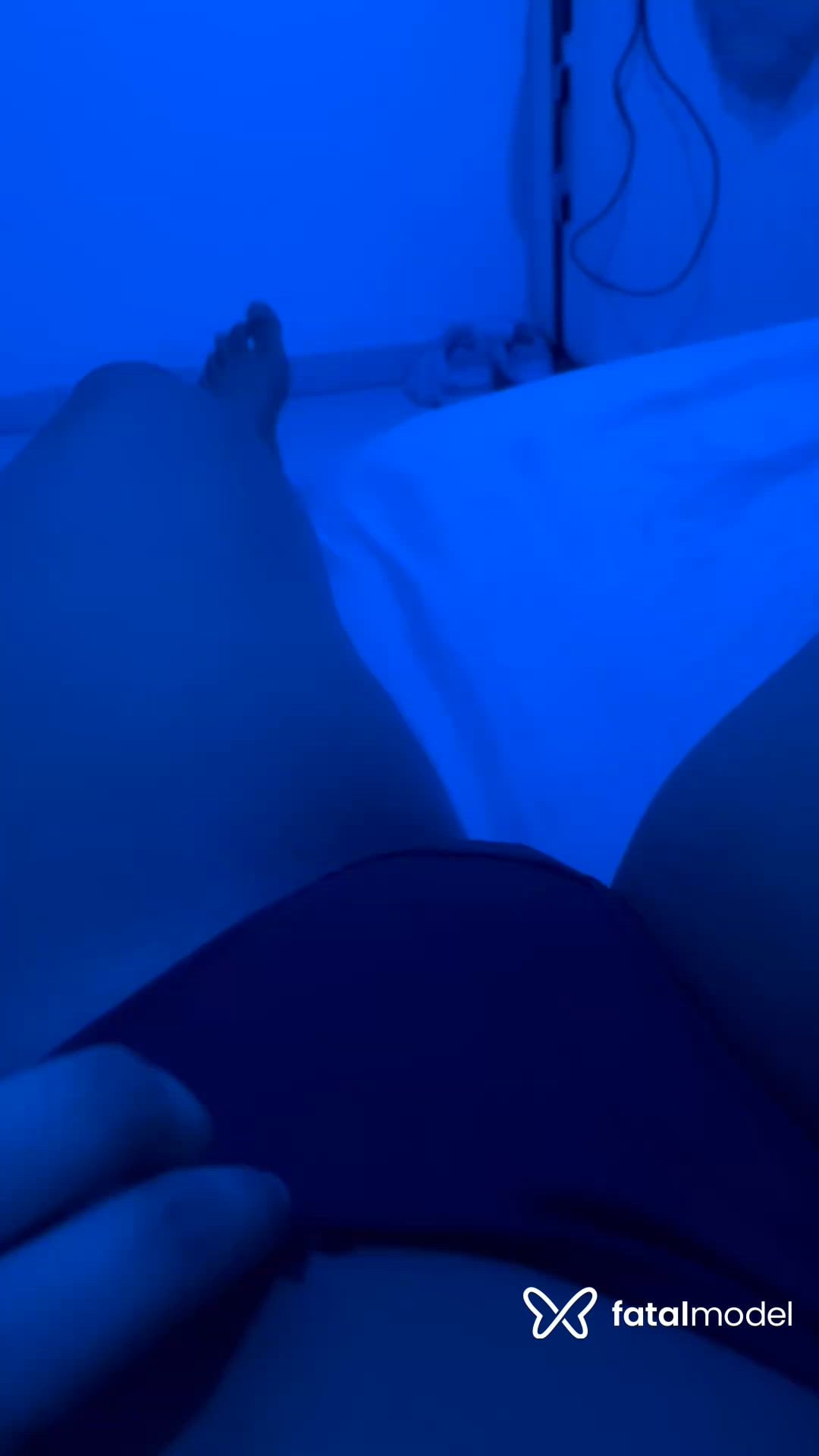 Acompanhante mulher morena (o) de olhos castanhos - Melissa Buarque