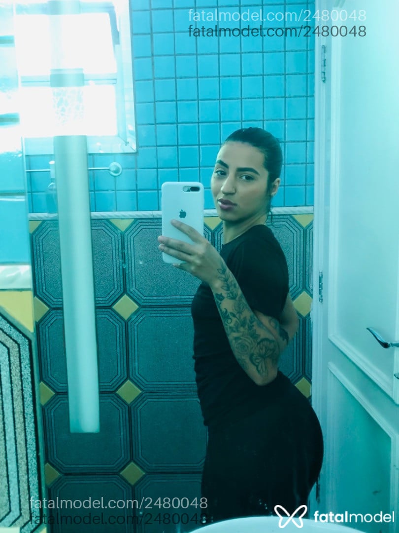 Acompanhante mulher morena (o) de olhos pretos em São Paulo - Micaelle Senna