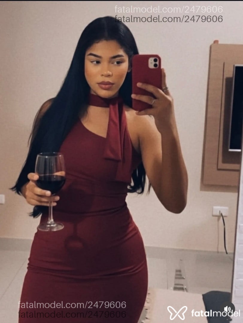 Acompanhante mulher trans morena (o) de olhos pretos em Piritiba Acompanhante mulher trans morena (o) de olhos pretos em Piritiba - Mel