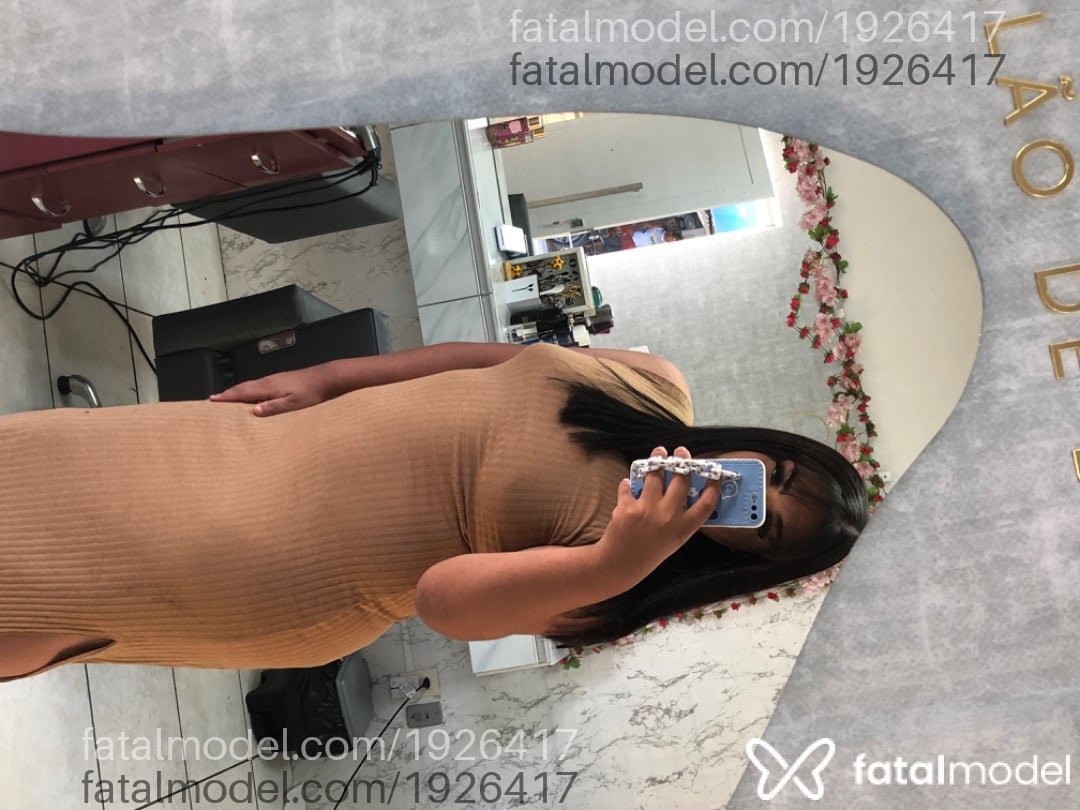 Acompanhante mulher trans morena (o) de olhos castanhos em São José do Rio Preto - Lari