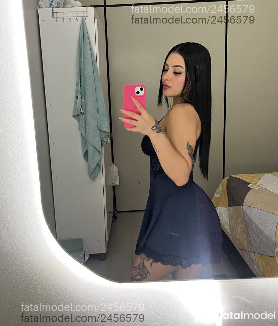 Acompanhante mulher com cabelo castanho de olhos pretos - Lorena Mayla Acompanhante mulher com cabelo castanho de olhos pretos - Lorena Mayla