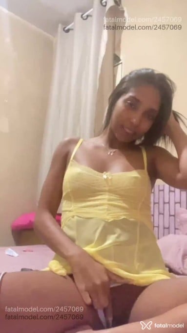 Acompanhante mulher com cabelo castanho de olhos castanhos em Campos dos Goytacazes Acompanhante mulher com cabelo castanho de olhos castanhos em Campos dos Goytacazes - Brenda