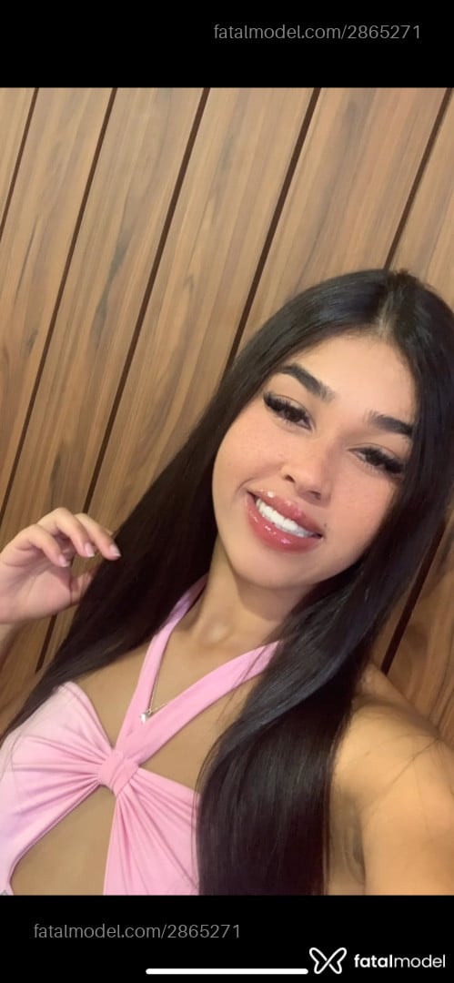 Acompanhante mulher morena (o) de olhos castanhos - Raquel Martins