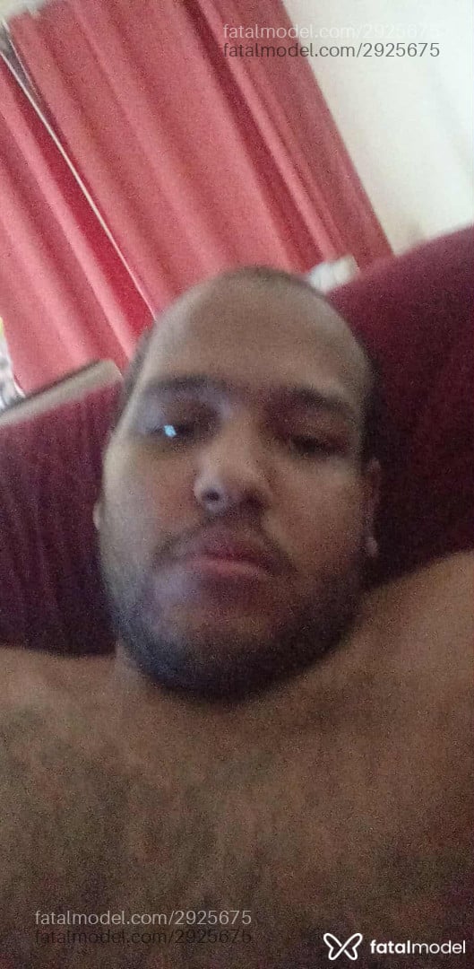 Acompanhante homem morena (o) de olhos pretos em Duque de Caxias - Paulo