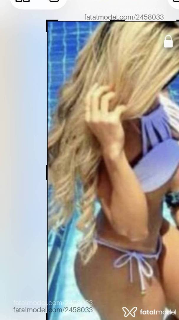 Acompanhante mulher loira (o) de olhos mel - Clara