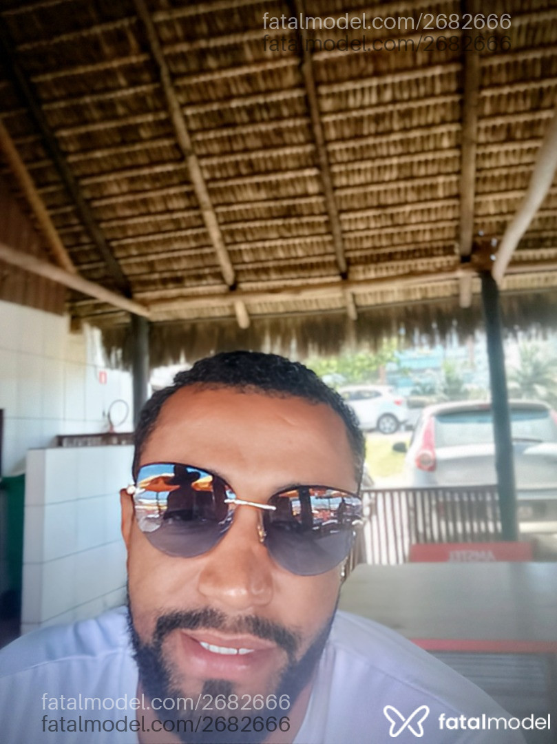 Acompanhante homem morena (o) de olhos pretos em Ilhéus Acompanhante homem morena (o) de olhos pretos em Ilhéus - Lyerro