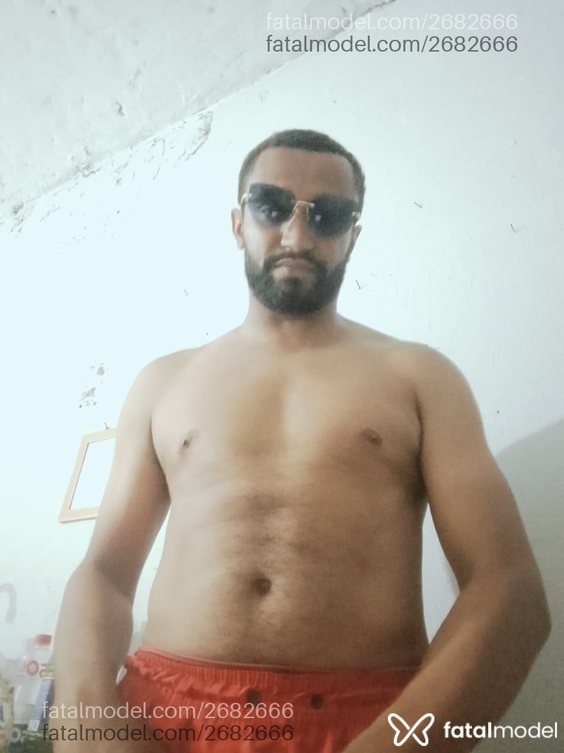 Acompanhante homem morena (o) de olhos pretos em Ilhéus Acompanhante homem morena (o) de olhos pretos em Ilhéus - Lyerro