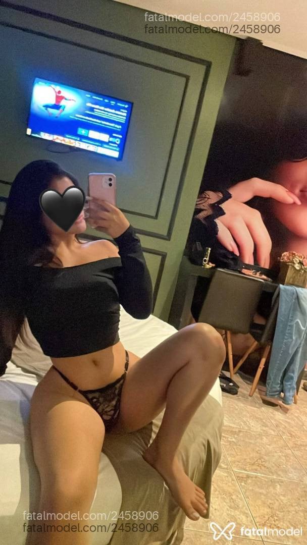Acompanhante mulher morena (o) de olhos castanhos - Lolla Salles